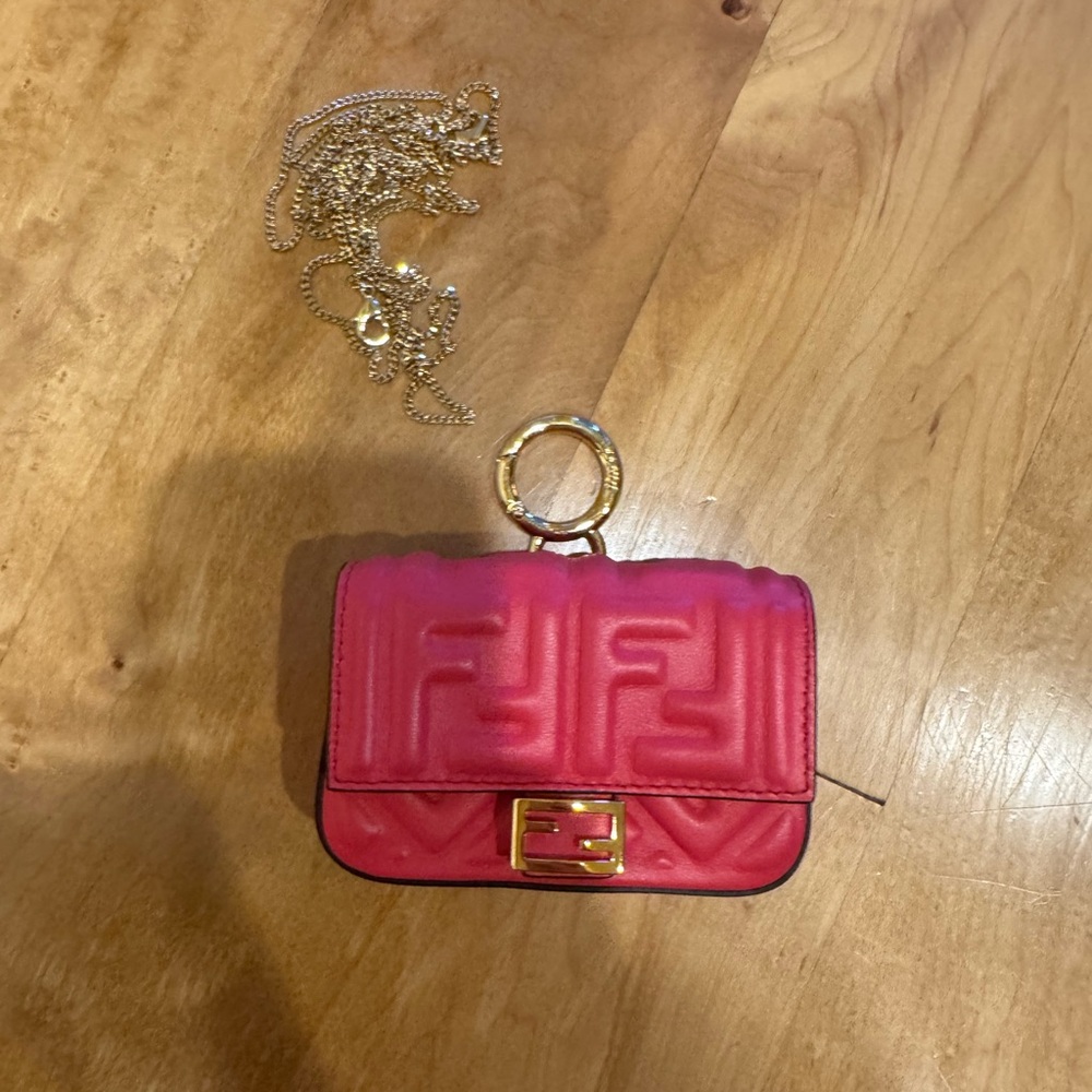 Fendi pink  nano baguette